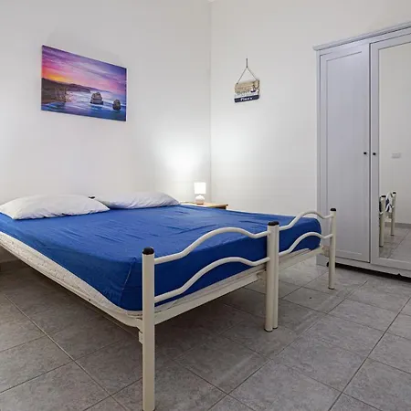 Appartamento Nuovo Climatizzato A 200 M Dal Centro Del Paese Torre San Giovanni Ugento Exterior photo